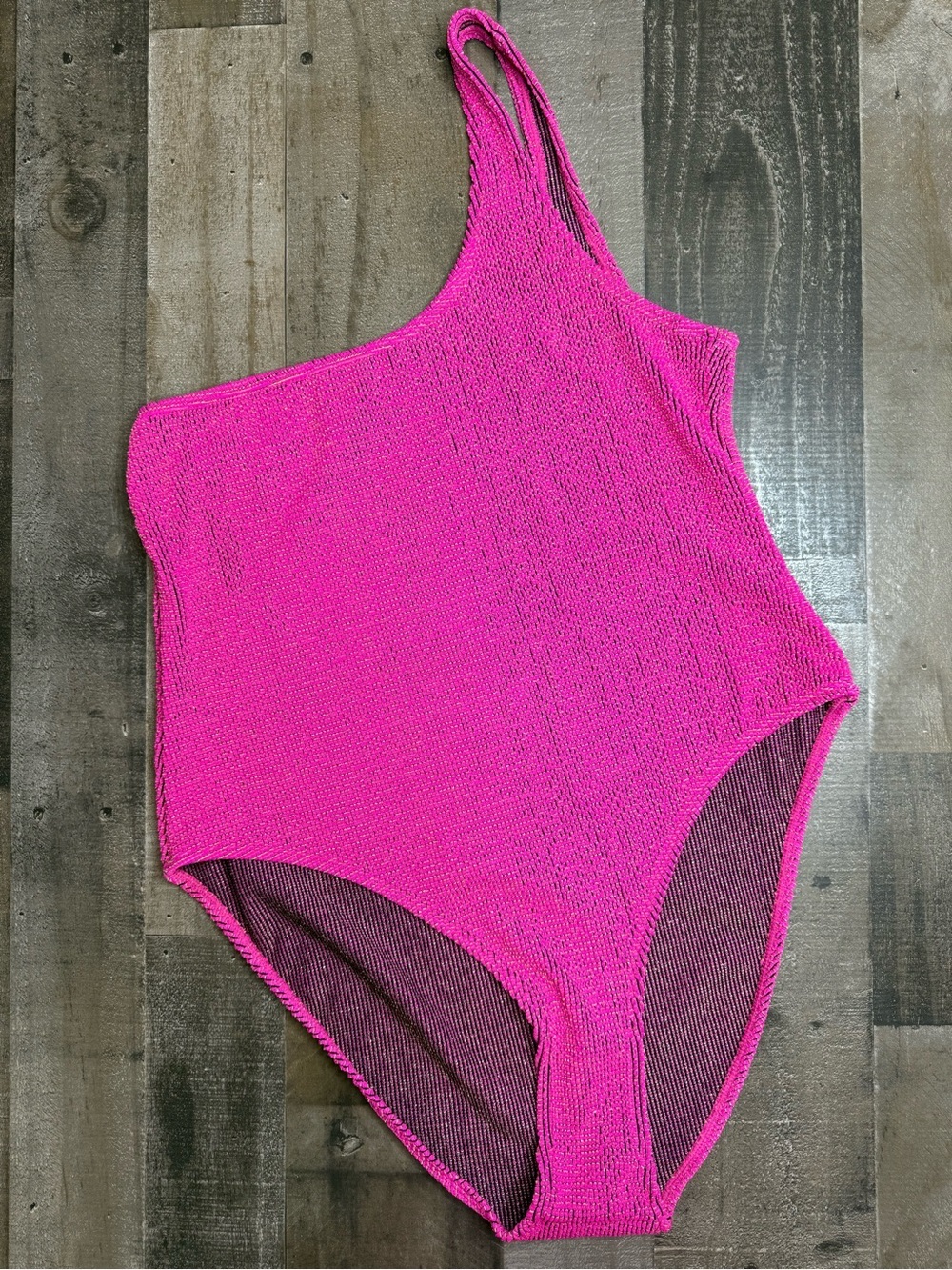 Good American Metallic Hot Pink Hot Shoulder Swim 1X/2X